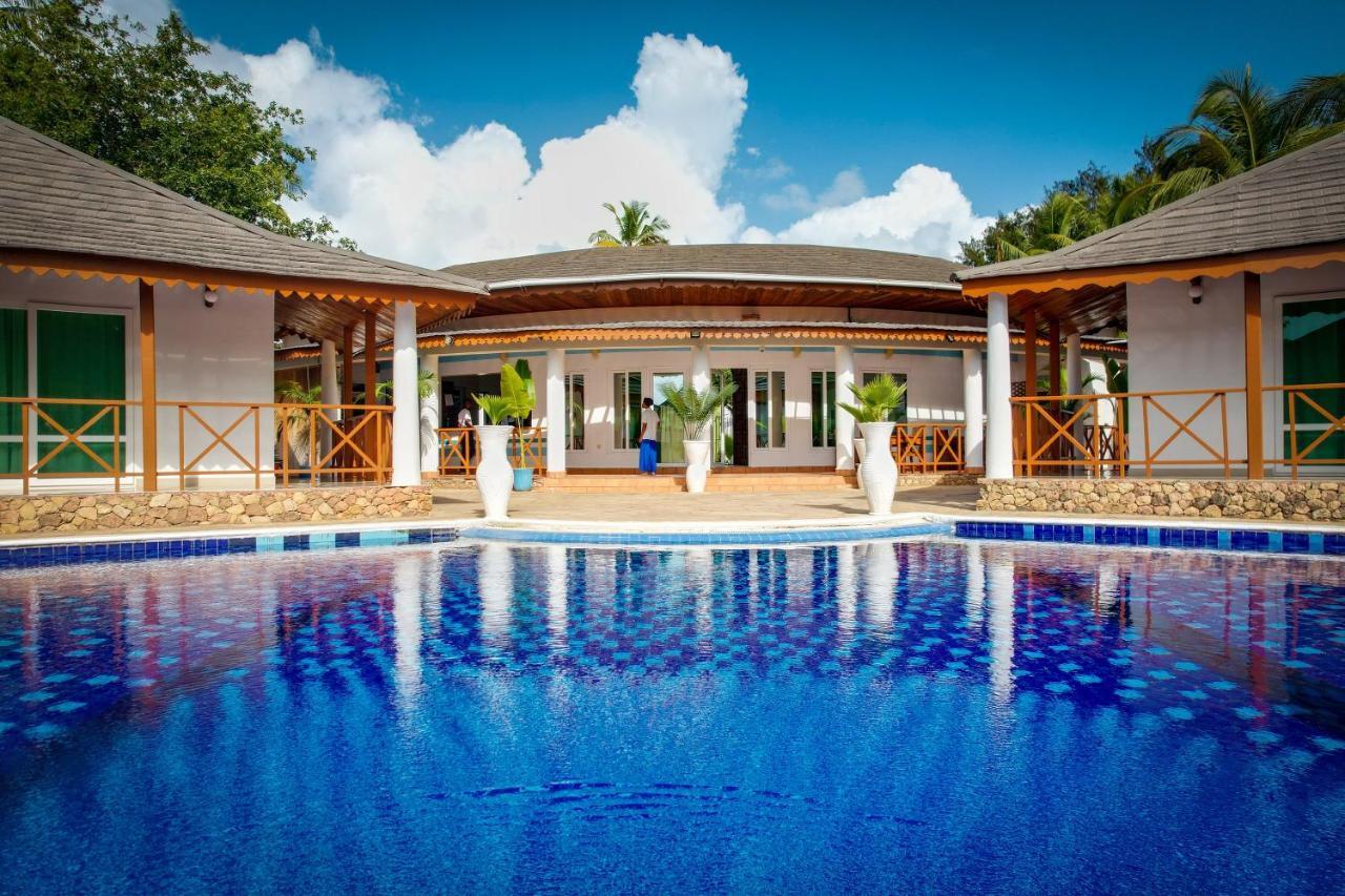 Horizon Of Paje Beach Hotel Exterior photo